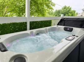 The Coziest appartment Hot Tub AC Free