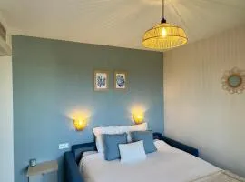 Appart'Hôtel avec Balcon - Avignon gare TGV Confluence