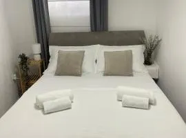 Room Jakov