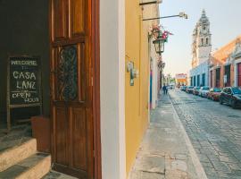 Hotel Boutique Casa Lanz XVII，位于坎佩切的酒店