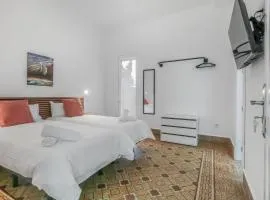 City Garden Suites Nadami 1935