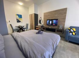 Imperio Residence Melaka by Jeffery Lam Home Management，位于马六甲的带停车场的酒店