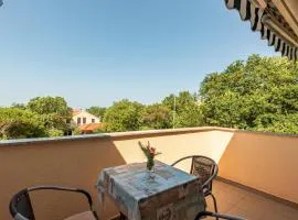 Stunning Apartment In Potocnica