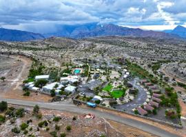 Jebel Shams Resort منتجع جبل شمس，位于Dār Sawdāʼ的酒店