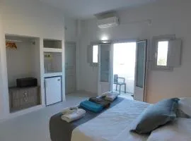 Perissa South Beach Suites