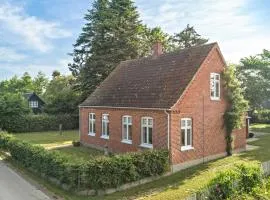 Two-Bedroom Holiday Home In Bogo By