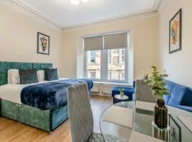 Apartment Four - Uk44287