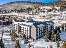 Cambria Hotel Copper Mountain，位于弗瑞斯科的酒店