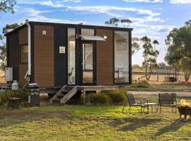 Avondale Heights by Tiny Away