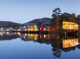 Oaks Lake Crackenback Resort，位于克拉肯巴克的酒店