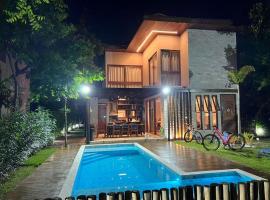 House in Mata de São João，位于Farol的酒店