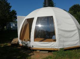 D&ocirc;me Etana，位于Ligerz的豪华帐篷