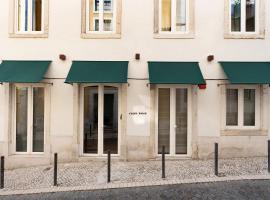 Casa Teva Lisboa Boutique Hotel by chic&basic，位于里斯本的酒店