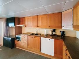Awesome Apartment In Sandeid With Wifi，位于Sandeid的酒店