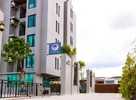 RQ Bangkok Sukhumvit 107 by Collection O，位于北榄府的酒店