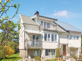 Awesome Apartment In Bohus-Malmön，位于Bohus-Malmön的酒店