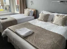 Somerville Hotel