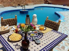Riad Paradise of Silence，位于阿伊特本哈杜的住宿加早餐旅馆