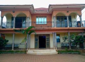 R ace hotel mbale，位于Mbale的带停车场的酒店