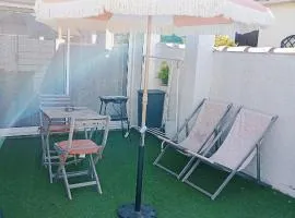 Modern guest house