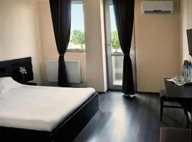 east apartment 2