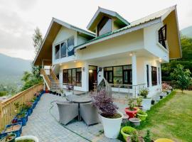ROYALE PEAKS villa sonamarg Rd，位于Harganyiwan的酒店
