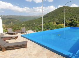 Cozy Home In Orgosolo，位于奥尔戈索洛的酒店