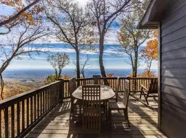 Enjoy mountain views, cook out on the Weber grill & relax! - Canoe Believe It