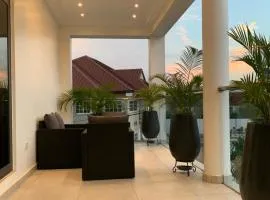 Golden Hayat Suites