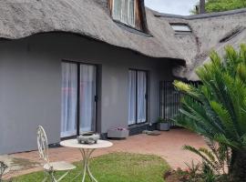 Casa LaMich Garden Venue and Spa，位于米德兰的酒店