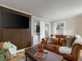 Modern Comfort in Historic Callander