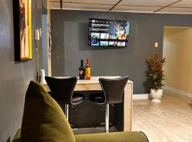 Luxury Struan Castle Hill condo，位于Kupuis的宠物友好酒店