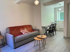 Studio cosy & pratique avec parking privé，位于埃格勒通的酒店