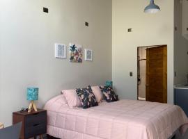 Microdepartamentos Chillán，位于奇廉的酒店