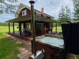 Toma pirts BRĪVDIENU