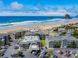 托尔瓦纳公寓式酒店，位于卡农海滩的酒店