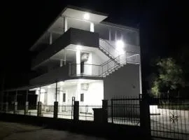 Apartmani Stanojević Čanj