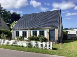 6 person holiday home in Horslunde