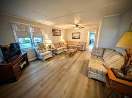 Ocean Breeze Retreat，位于比奇港的酒店