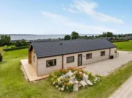 Gorgeous Home In Faaborg With Wifi