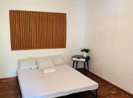 Mountain River Lodge Room in Daraitan Tanay Rizal Philippines，位于Laiban的酒店