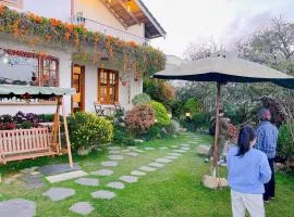 VANDAS ViLLa
