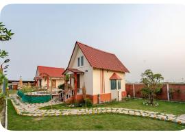 Aza Farm a Luxury Farmhouse，位于大诺伊达的酒店