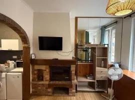 Studio Magnifique