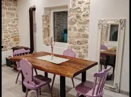 Stone villa on the island of Rava