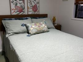 Orchid House Shared，位于史丹霍普的酒店