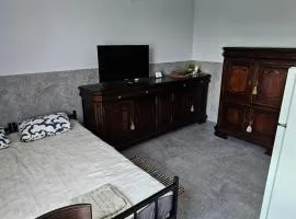 Pokoje Ługowa blisko SUNTAGO, DEEPSPOT "3"