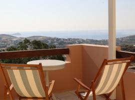 Αστιβή - Villa in countryside with sea view，位于瓦里的酒店