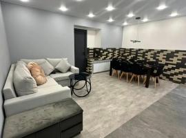 Comfortable appartment in historical Ashtarak，位于Ashtarak的酒店