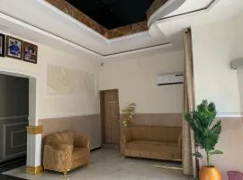 Arise Hotel & Suite